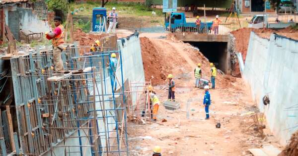 La Nación / La ministra Claudia Centurión verificó avance de obras en Central