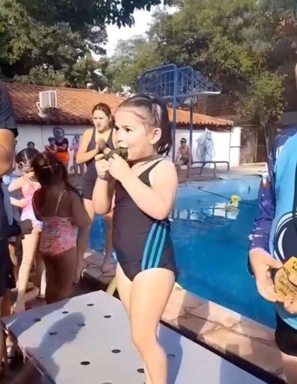 Natación: Broche de oro en escuela de Cristo Rey - Polideportivo - ABC Color