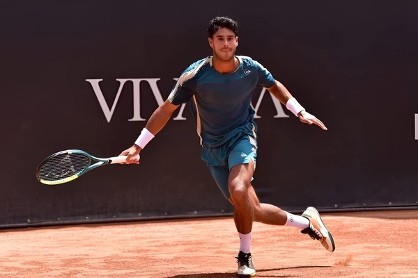 Dani Vallejo busca su décimo triunfo ante Reis da Silva