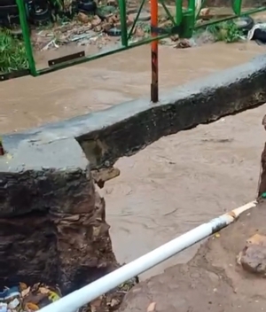 VIDEO | Denuncian puente en grave estado en San Lorenzo » San Lorenzo PY