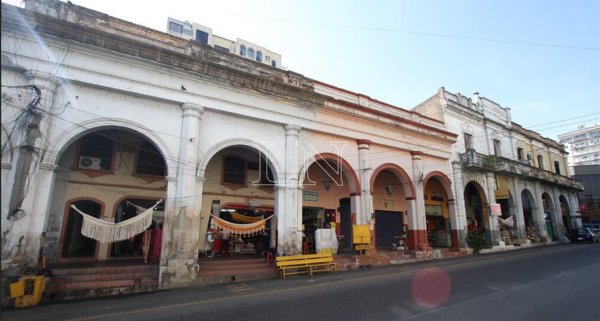 Empiezan obras de restauración de La Recova - ADN Digital