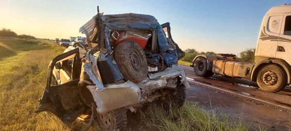Madre e hijo en el Chaco pierden la vida tras violento choque frontal