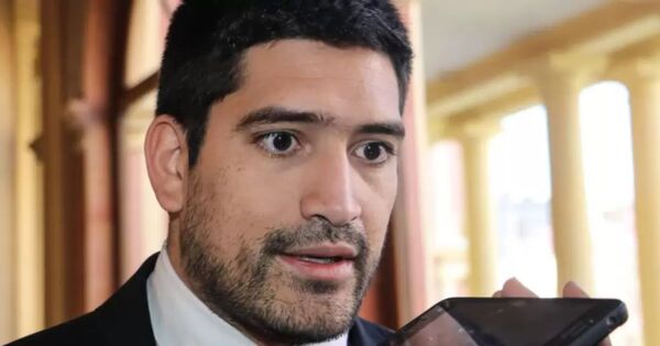 Espínola se pasó de la raya