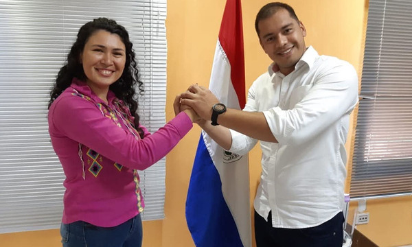 Coronel Oviedo: Elvira Martínez anuncia su candidatura a concejal por Yo Creo en la alianza opositora - OviedoPress