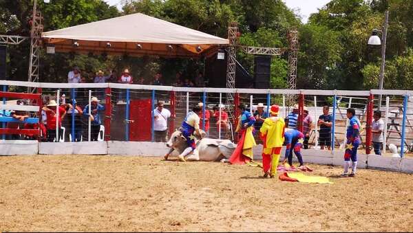 Declaran de Interés Cultural y Turístico la 78ª fiesta patronal de San Blas en Aguai’y - Nacionales - ABC Color