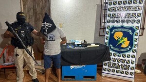Detienen a presunto miembro del PCC durante un operativo en asentamiento de PJC