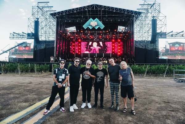 Popular / ¡Piribebuy se prepara para una noche inolvidable con Los Auténticos Decadentes!