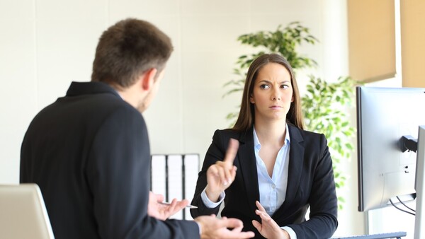 Qué tener en cuenta antes de pedir un aumento salarial en el trabajo