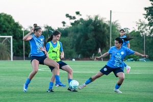 Viernes de fútbol en el CARFEM