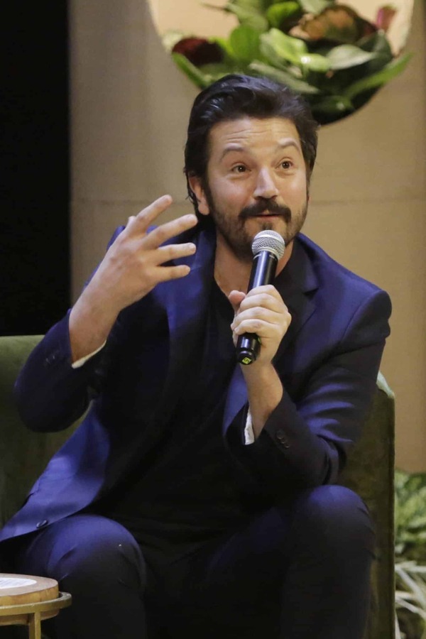 Diego Luna: Cuarón me enseñó a hablar cine en Cartagena