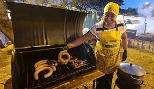 Más de 5 mil personas disfrutaron de la primera noche del Festival Internacional del Batiburrillo, Siriki y Chorizo Sanjuanino - Nacionales - ABC Color