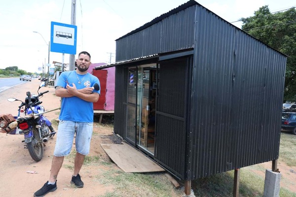 Walter Palacios: El barbero que triunfa en Limpio