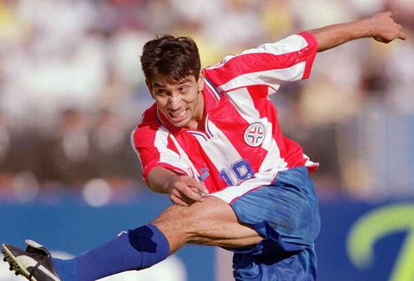 Pipino Cuevas confía en la Albirroja y entrega su récord en pos del éxito mundialista