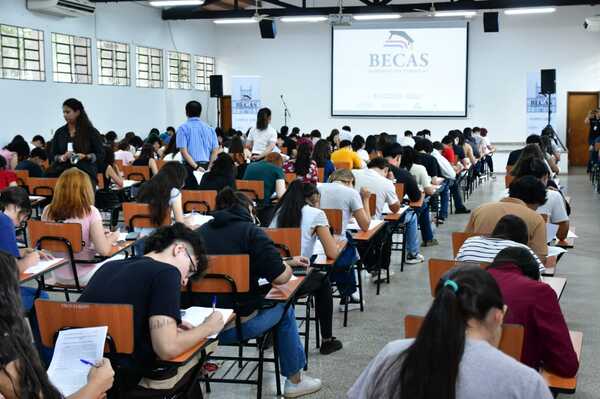 Becas Gobierno del Paraguay 2026: examen inicia hoy para miles de jóvenes - ADN Digital