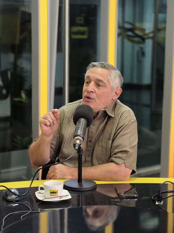 AUDIO: Pese a amenaza docente, MEC garantiza inicio de clases  - Contacto Ciudadano - ABC Color