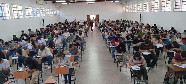 Becas del Gobierno: nuevamente se filtró examen y familias temen ventaja para los del turno tarde - Nacionales - ABC Color
