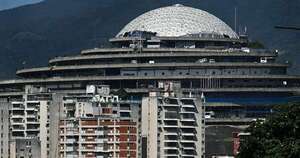 La Nación / Presidenta venezolana anunció una amnistía general y el cierre de la cárcel del Helicoide