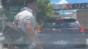 Turista denuncia coacción de vendedor ambulante en Ciudad del Este