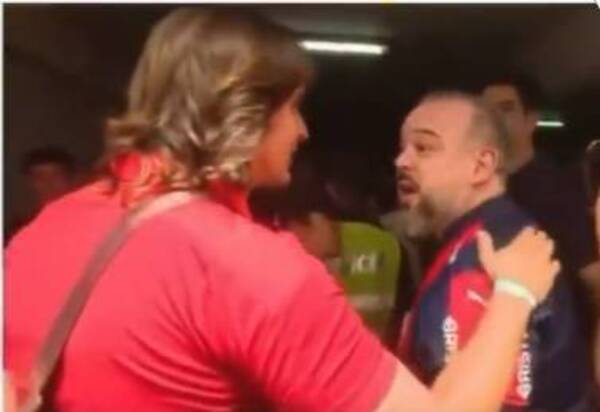 El primer round: Ariel Martinez vs Aquiles