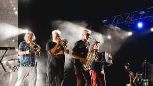 Los Auténticos Decadentes y Ariel el Traidor lideran la grilla de patronales en Coordillera