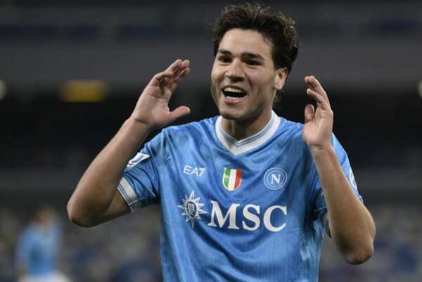 Napoli cura sus heridas europeas contra la Fiorentina - Fútbol Internacional - ABC Color