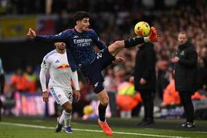 Arsenal vuelve al triunfo y remontadas de Chelsea y Liverpool - Fútbol Internacional - ABC Color