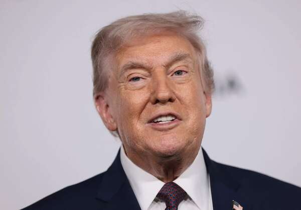 Trump sugiere “juntar” al chavismo y a la oposición para la transición en Venezuela - Mundo - ABC Color