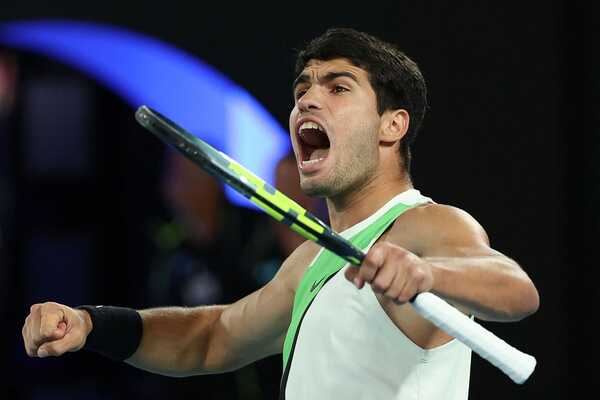 Carlos Alcaraz se quedó con el Australian Open 2026 - trece