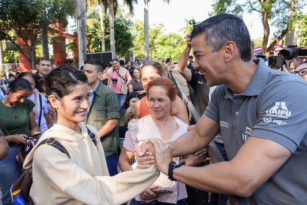 Más de 18.000 jóvenes se presentaron para el examen de ingreso en Ingeniería – UNA