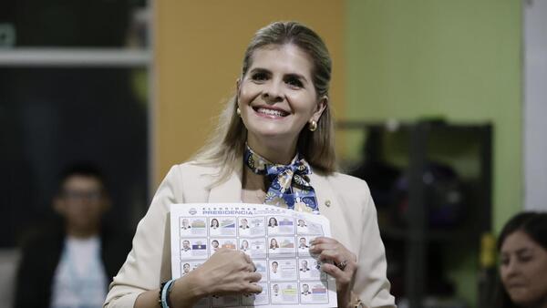 Las elecciones en Costa Rica avanzan con "absoluta normalidad y sin incidentes relevantes"