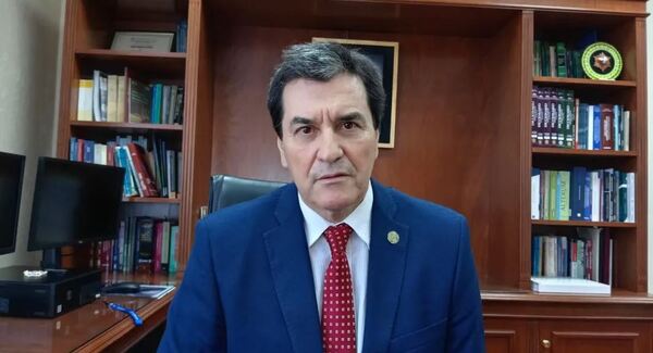 Impulsan medidas sobre abogados implicados en la causa de la "mafia de pagarés"