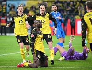 Un doblete de Guirassy deja al Dortmund a seis puntos del Bayern - Fútbol Internacional - ABC Color