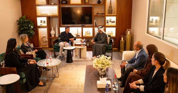 La Nación / Peña inicia visita oficial a Emiratos Árabes Unidos