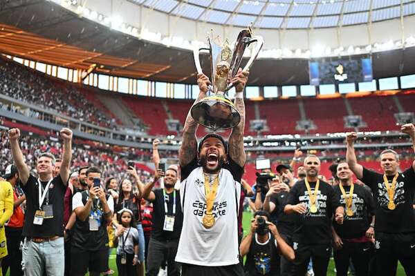 Corinthians conquista la Supercopa de Brasil - Fútbol Internacional - ABC Color