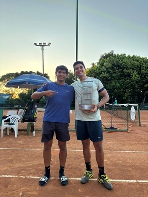 Nando Escurra gana torneo amistoso en Chapecó y Alex Santino llega a semifinal - La Tribuna