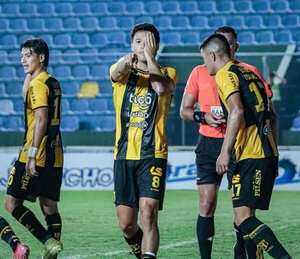 Primera victoria legendaria con una goleada - La Tribuna