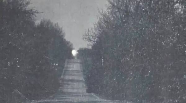 "Luz misteriosa escolta a camioneros en el bajo Chaco