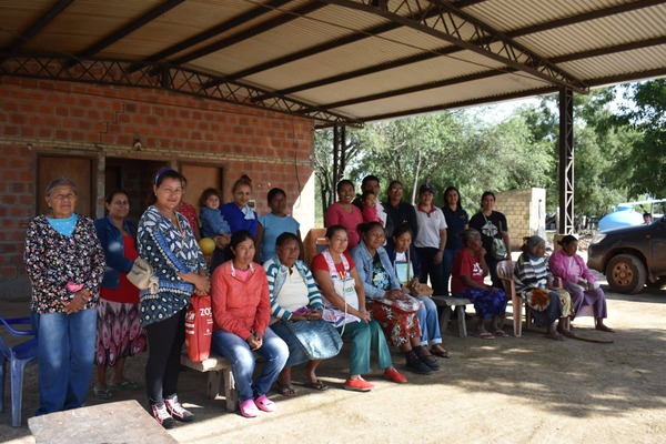 Bernarda Riveros: La maestra que alfabetiza el Chaco