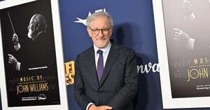 La Nación / Steven Spielberg completó el “grand slam” de premios con un Grammy