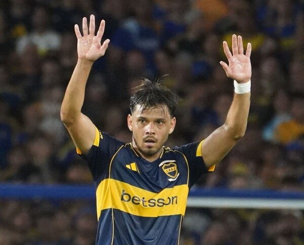 Ángel Romero tuvo su estreno en Boca y fue decisivo