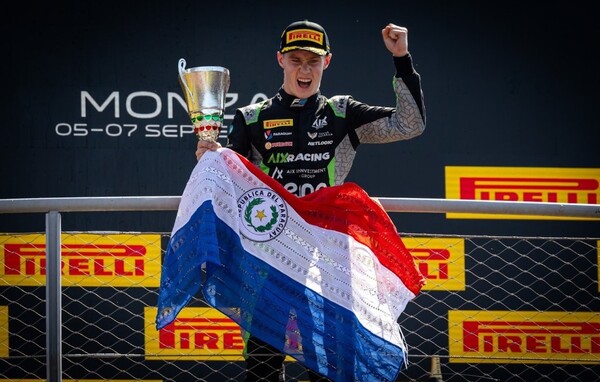 Noticia bomba: Duerksen confirmado como piloto de desarrollo de Mercedes