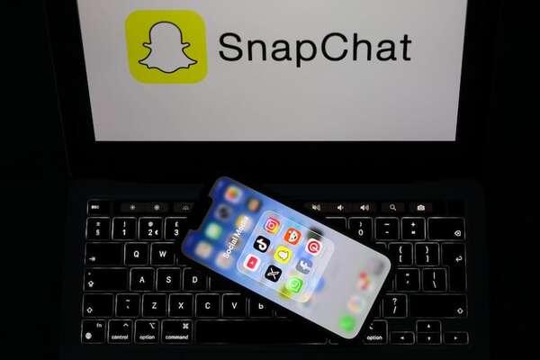 Jóvenes australianos estarían eludiendo verificación de edad, advierte Snapchat - Mundo - ABC Color