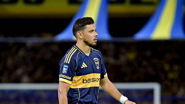 ¿Real o irónico? Viral reacción de Davo tras debut de Ángel Romero