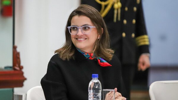 Video: Viralizan reclamo de la vicepresidenta de Ecuador tras visita sorpresa a hospital público