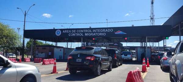 Medios internacionales se hacen eco de récord histórico de argentinos radicados en Paraguay  - Nacionales - ABC Color