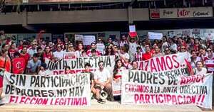 Diario HOY | Conflicto en el Inter: protestan contra nuevo director salpicado por antecedentes