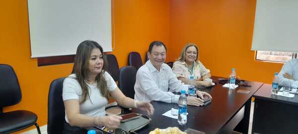 Embajador de Taiwán visitó UPISA en Fram y destacó a Paraguay como proveedor clave de carne porcina