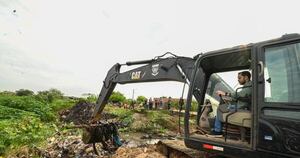 Diario HOY | Inician limpieza de cauces hídricos de Asunción