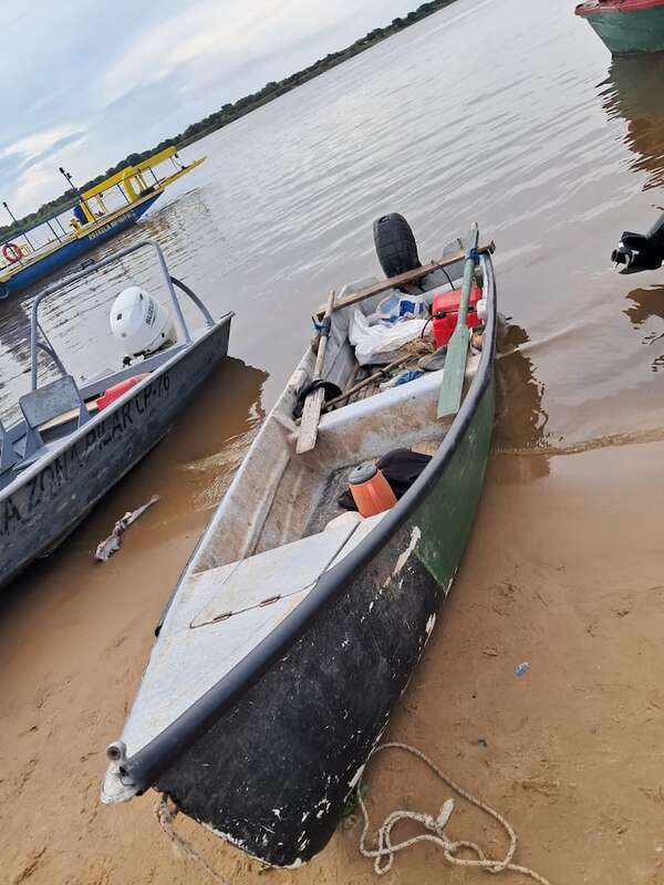 Aprehenden a tres pescadores por presunta transgresión a la Ley de Armas en el río Paraguay - Policiales - ABC Color