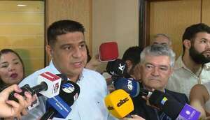 Escaso apoyo legislativo para tocar primero su jubilación vip antes que reforma de Caja Fiscal - Política - ABC Color